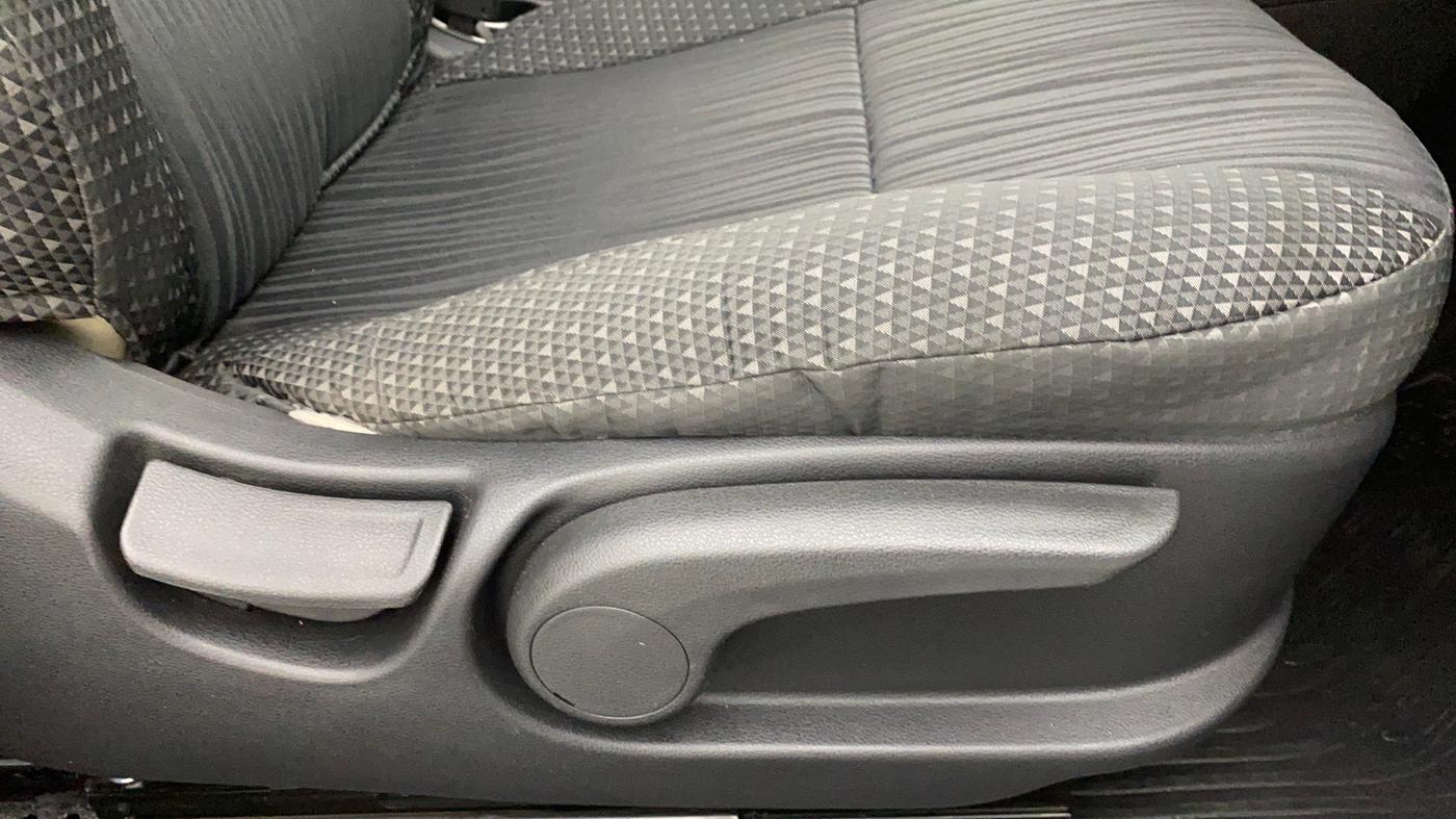 2020 Hyundai Verna SX PETROL MT, Petrol, Manual, 5,339 km, Driver Side Adjustment Panel