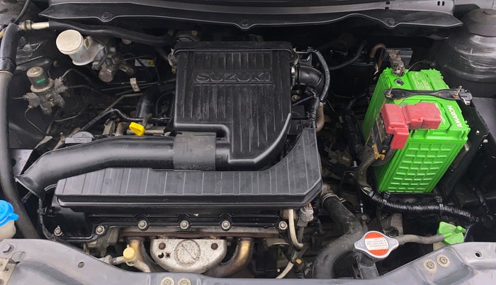 2015 Maruti Swift LXI (O), Petrol, Manual, 99,344 km, Engine View