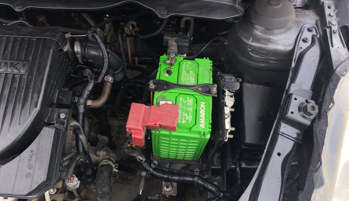 2015 Maruti Swift LXI (O), Petrol, Manual, 99,344 km, Engine View - Left