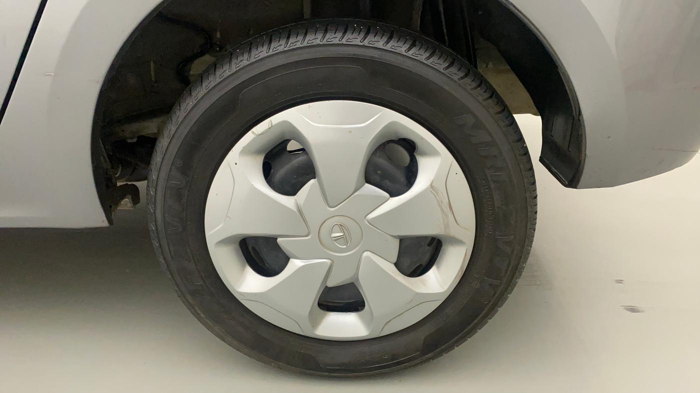 2019 Tata TIGOR XM DIESEL, Diesel, Manual, 20,104 km, Left Rear Wheel