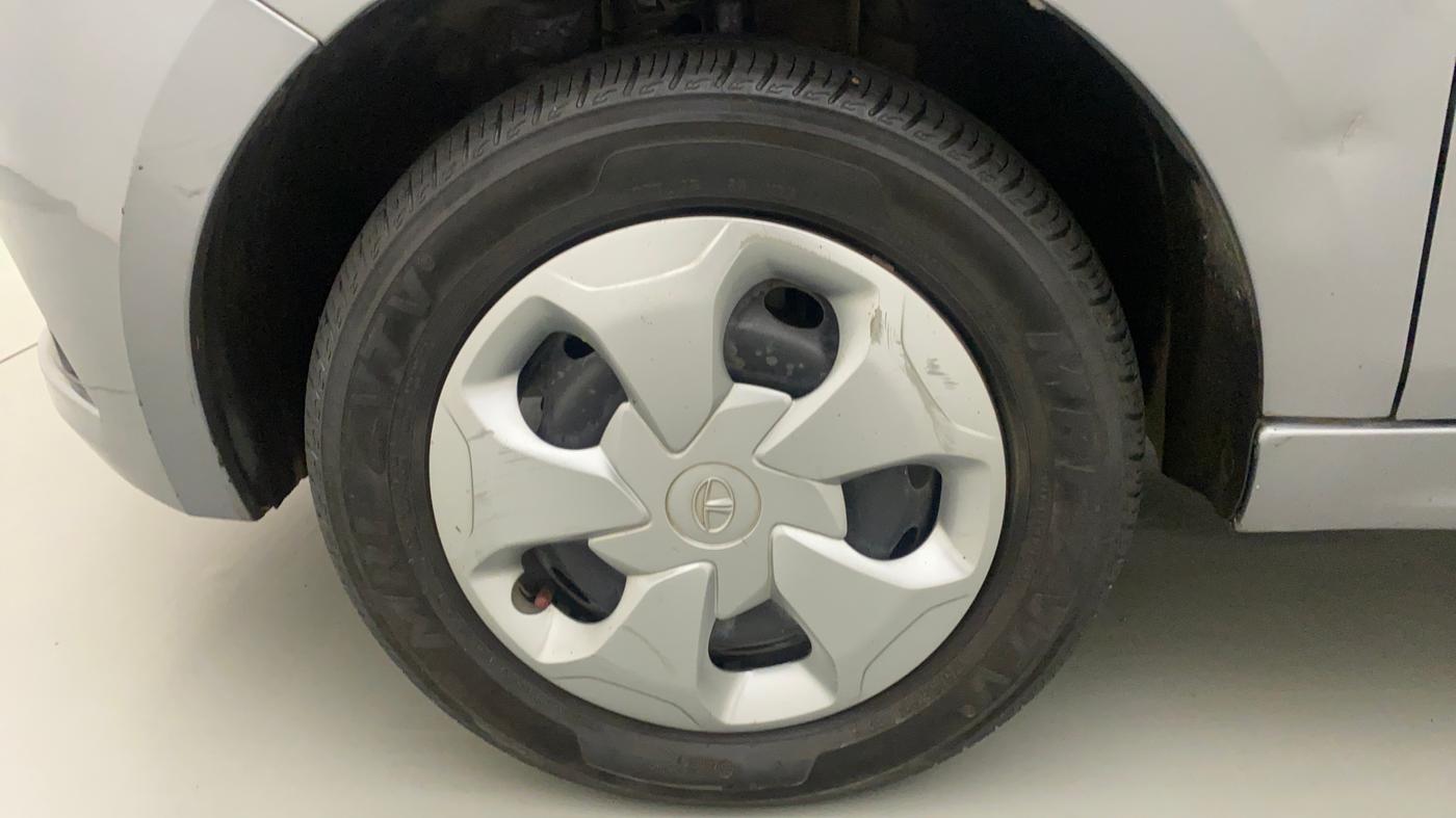 2019 Tata TIGOR XM DIESEL, Diesel, Manual, 20,104 km, Left Front Wheel