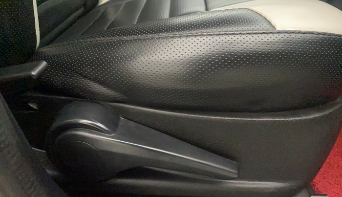 2019 Tata TIGOR XM DIESEL, Diesel, Manual, 20,104 km, Driver Side Adjustment Panel