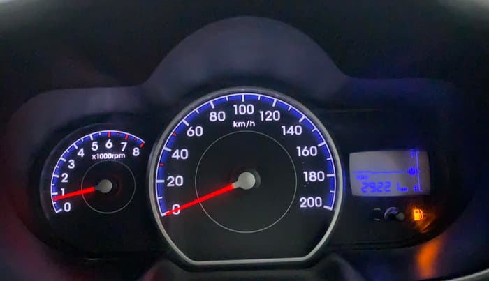 2016 Hyundai i10 MAGNA 1.1, Petrol, Manual, 29,221 km, Odometer Image