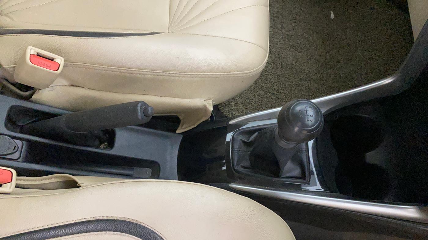 2021 Toyota YARIS G MT, Petrol, Manual, 60,417 km, Gear Lever