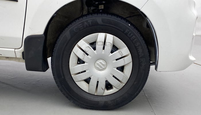 2020 Maruti Alto VXI, Petrol, Manual, 13,637 km, Right Front Wheel