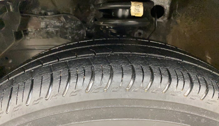 2020 Maruti S PRESSO VXI PLUS AMT, Petrol, Automatic, 53,970 km, Left Front Tyre Tread