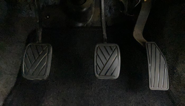 2014 Maruti Celerio VXI, Petrol, Manual, 64,335 km, Pedals