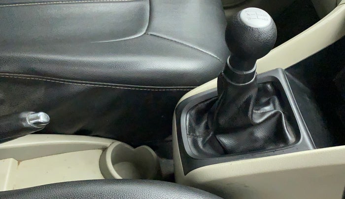 2014 Maruti Celerio VXI, Petrol, Manual, 64,335 km, Gear Lever