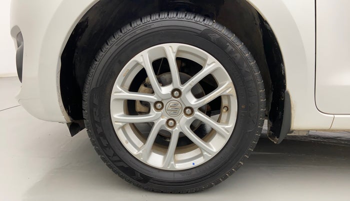 2018 Maruti Swift ZXI AMT, Petrol, Automatic, 69,238 km, Left Front Wheel