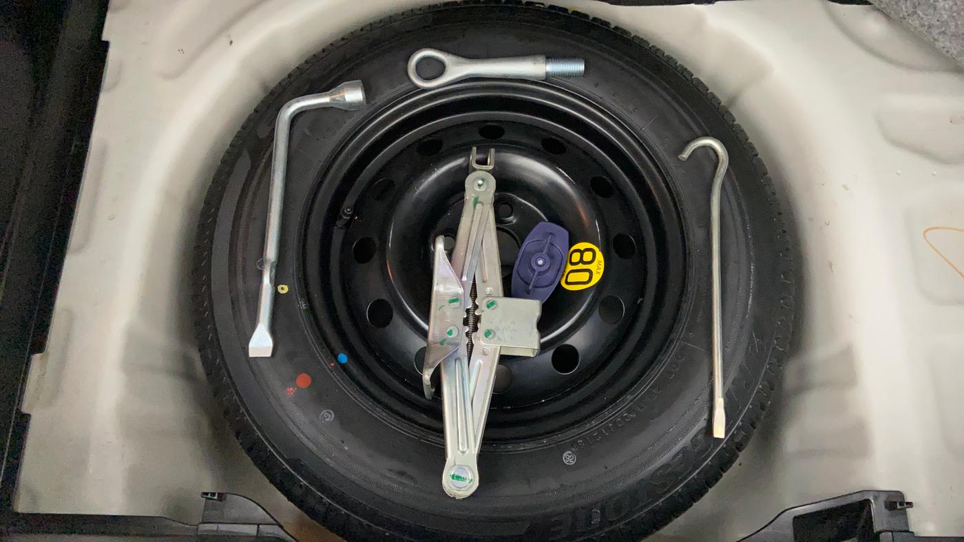 2018 Maruti Swift ZXI AMT, Petrol, Automatic, 69,238 km, Spare Tyre