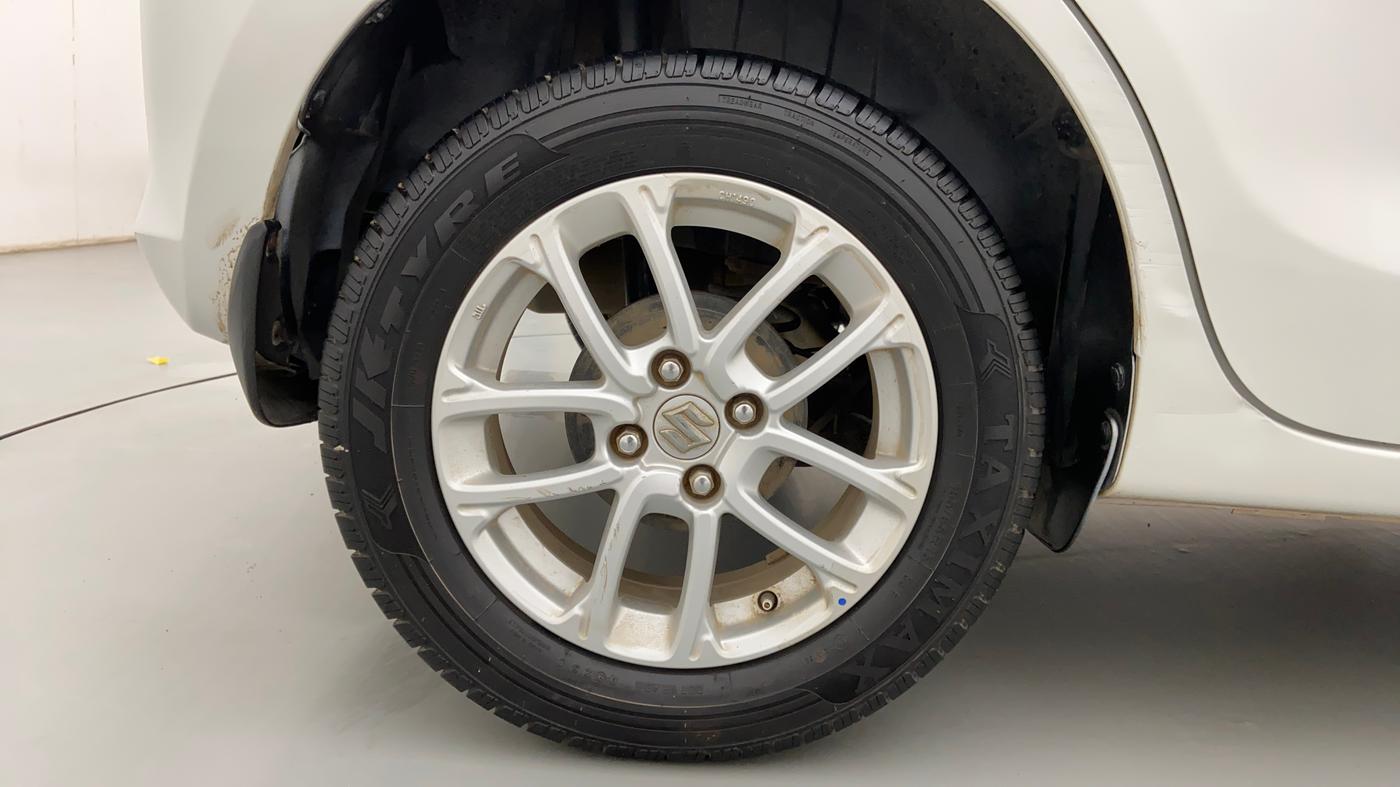 2018 Maruti Swift ZXI AMT, Petrol, Automatic, 69,238 km, Right Rear Wheel