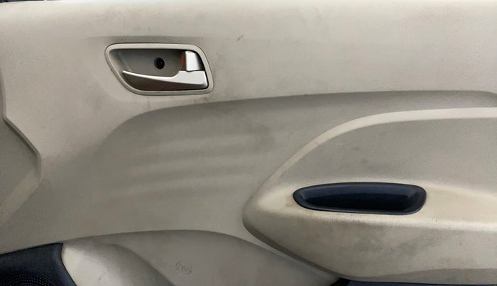 2019 Hyundai NEW SANTRO SPORTZ CNG, CNG, Manual, 72,687 km, Driver Side Door Panels Control