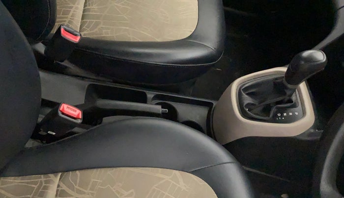 2018 Hyundai Grand i10 MAGNA AT 1.2 KAPPA VTVT, Petrol, Automatic, 45,514 km, Gear Lever