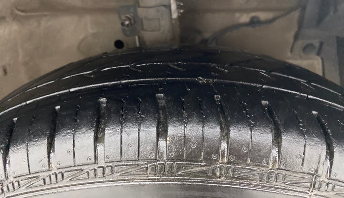2012 Maruti Swift Dzire VXI AMT, Petrol, Automatic, 55,641 km, Right Front Tyre Tread