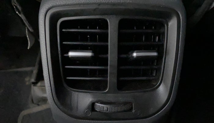 2021 Hyundai AURA SX 1.2 (O), Petrol, Manual, 15,883 km, Rear AC Vents