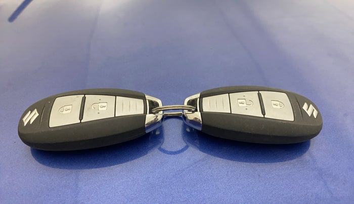 2018 Maruti Baleno ZETA PETROL 1.2, Petrol, Manual, 24,645 km, Key Close Up