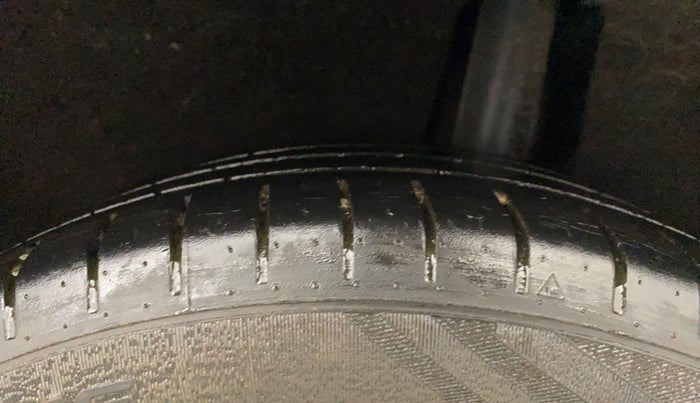 2018 Maruti Baleno ZETA PETROL 1.2, Petrol, Manual, 24,645 km, Left Rear Tyre Tread