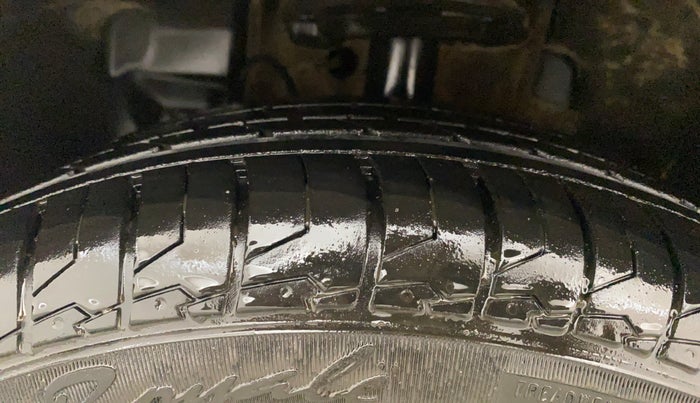 2017 Tata TIGOR XT PETROL, Petrol, Manual, 76,542 km, Left Front Tyre Tread