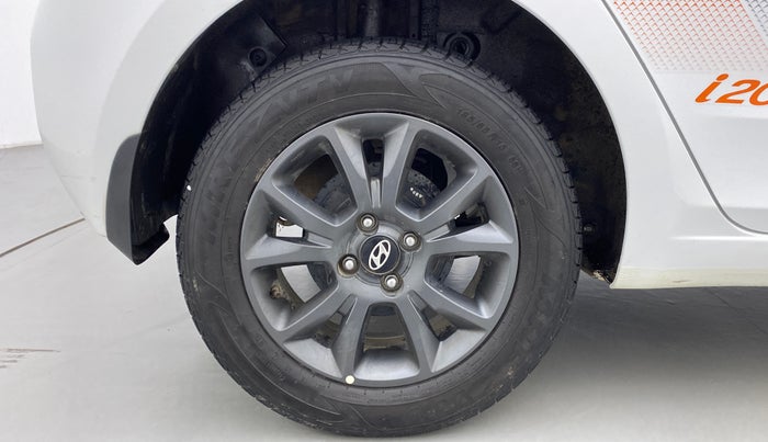 2020 Hyundai Elite i20 1.2 SPORTS PLUS VTVT, Petrol, Manual, 28,062 km, Right Rear Wheel