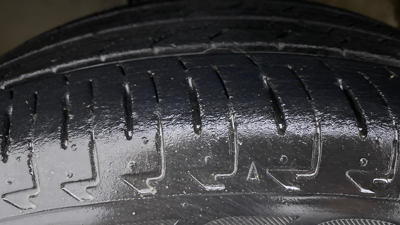 2018 Maruti IGNIS DELTA 1.2, Petrol, Manual, 40,244 km, Left Front Tyre Tread
