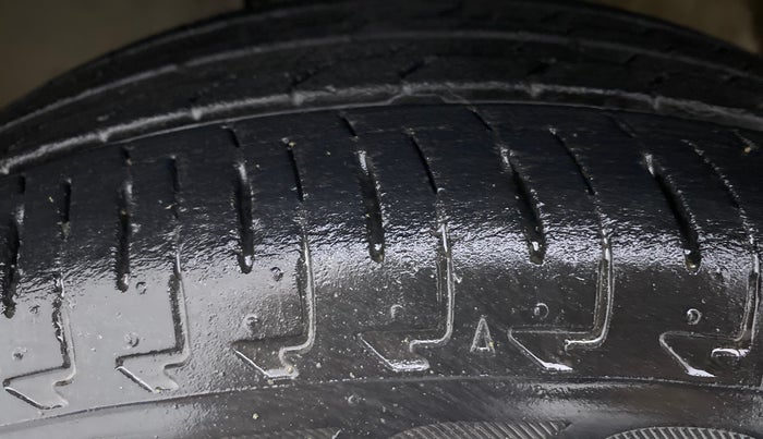 2018 Maruti IGNIS DELTA 1.2, Petrol, Manual, 40,244 km, Left Front Tyre Tread