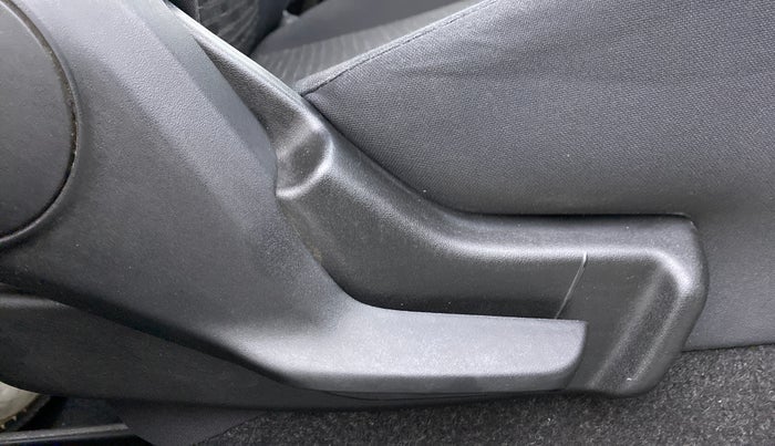 2018 Maruti IGNIS DELTA 1.2, Petrol, Manual, 40,244 km, Driver Side Adjustment Panel