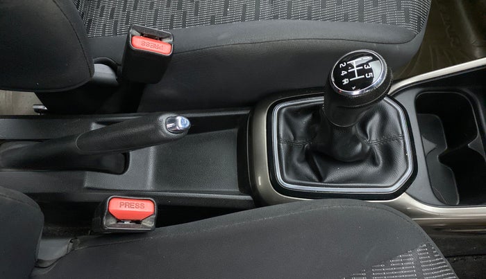 2018 Maruti IGNIS DELTA 1.2, Petrol, Manual, 40,244 km, Gear Lever