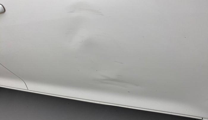 2018 Maruti IGNIS DELTA 1.2, Petrol, Manual, 40,244 km, Driver-side door - Slightly dented