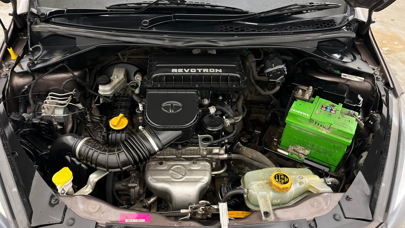 2018 Tata TIGOR XZ PETROL, Petrol, Manual, 70,418 km, Engine View