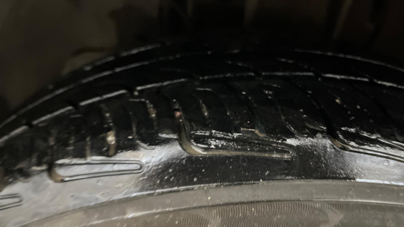 2018 Tata TIGOR XZ PETROL, Petrol, Manual, 70,418 km, Left Front Tyre Tread