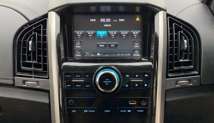 2019 Mahindra XUV500 W11(O), Diesel, Manual, 36,847 km, Infotainment System