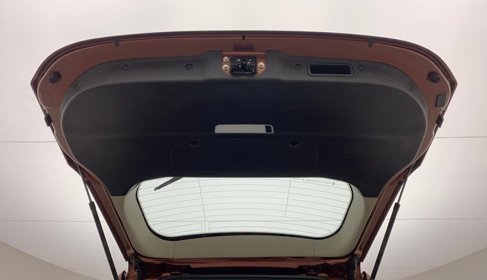 2019 Mahindra XUV500 W11(O), Diesel, Manual, 36,847 km, Boot Door Open