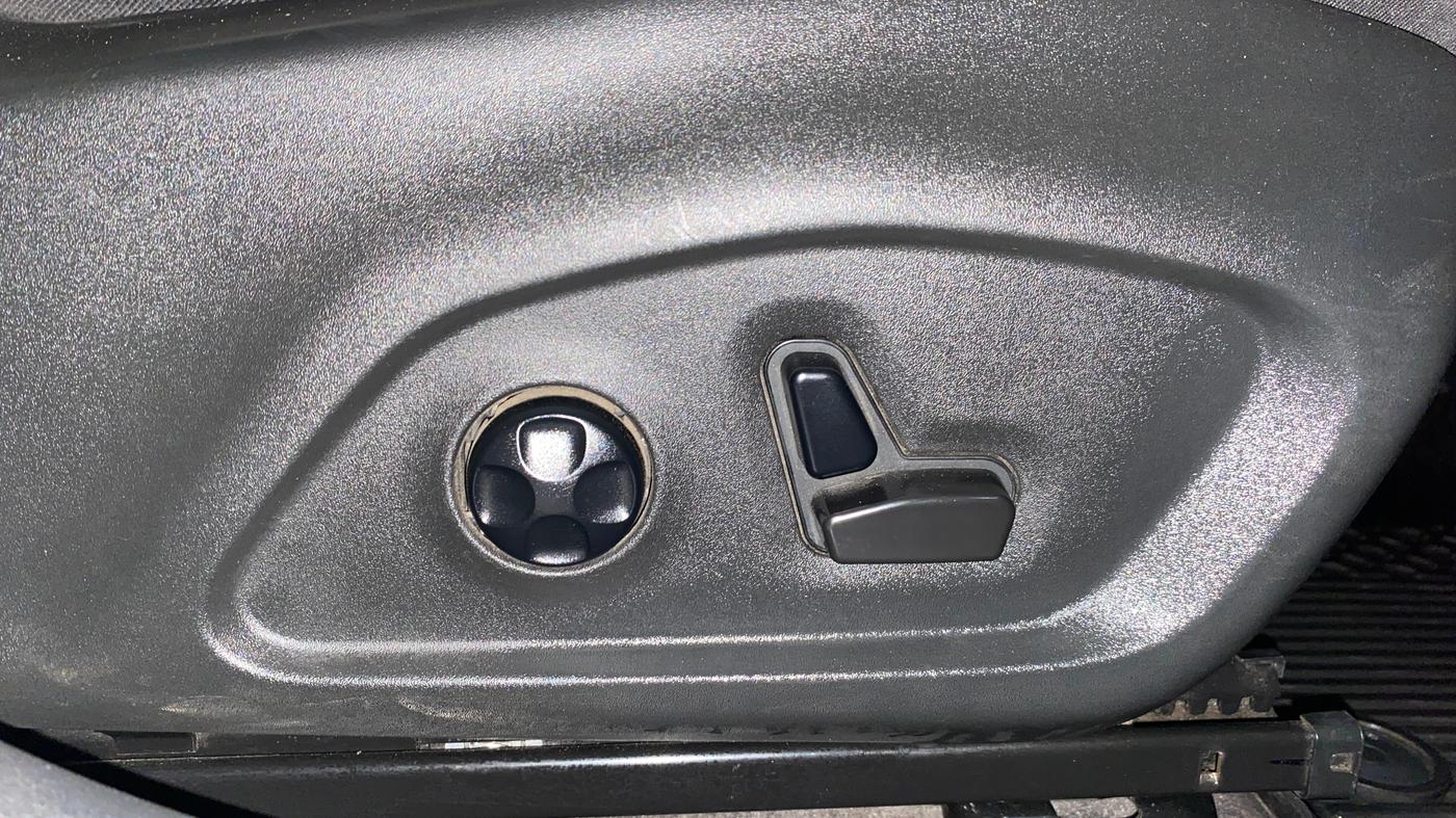 2022 Jeep Compass 80 ANNIVERSARY 2.0 DIESEL 4X4 AT, Diesel, Automatic, 39,510 km, Driver Side Adjustment Panel