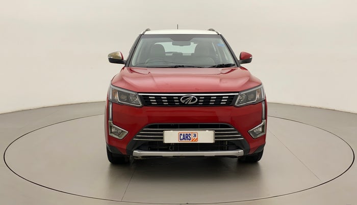 2021 Mahindra XUV300 W8(O) 1.2 PETROL DUAL TONE, Petrol, Manual, 12,532 km, Front