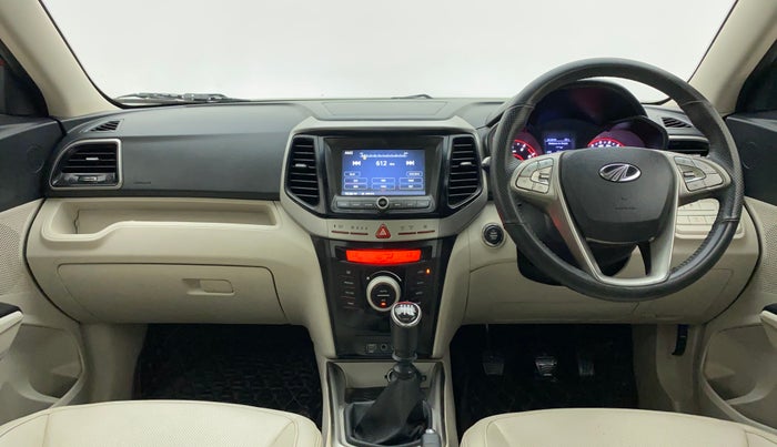 2021 Mahindra XUV300 W8(O) 1.2 PETROL DUAL TONE, Petrol, Manual, 12,532 km, Dashboard