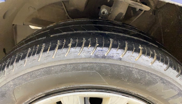 2020 Maruti Baleno DELTA PETROL 1.2, Petrol, Manual, 53,838 km, Left Front Tyre Tread