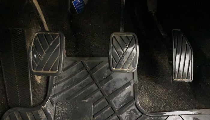 2020 Maruti Baleno DELTA PETROL 1.2, Petrol, Manual, 53,838 km, Pedals