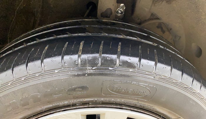 2020 Maruti Baleno DELTA PETROL 1.2, Petrol, Manual, 53,838 km, Right Front Tyre Tread