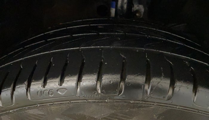2016 Maruti Baleno ZETA PETROL 1.2, Petrol, Manual, 79,097 km, Right Front Tyre Tread