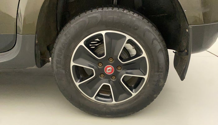 2017 Renault Duster RXS CVT, Petrol, Automatic, 31,113 km, Left Rear Wheel