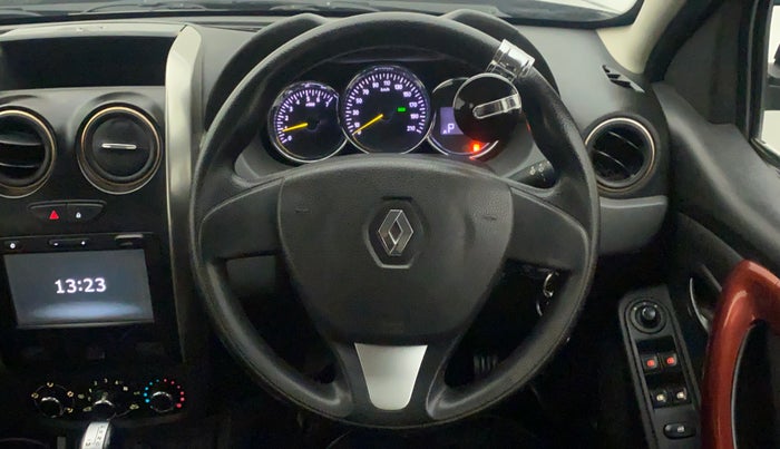 2017 Renault Duster RXS CVT, Petrol, Automatic, 31,113 km, Steering Wheel Close Up