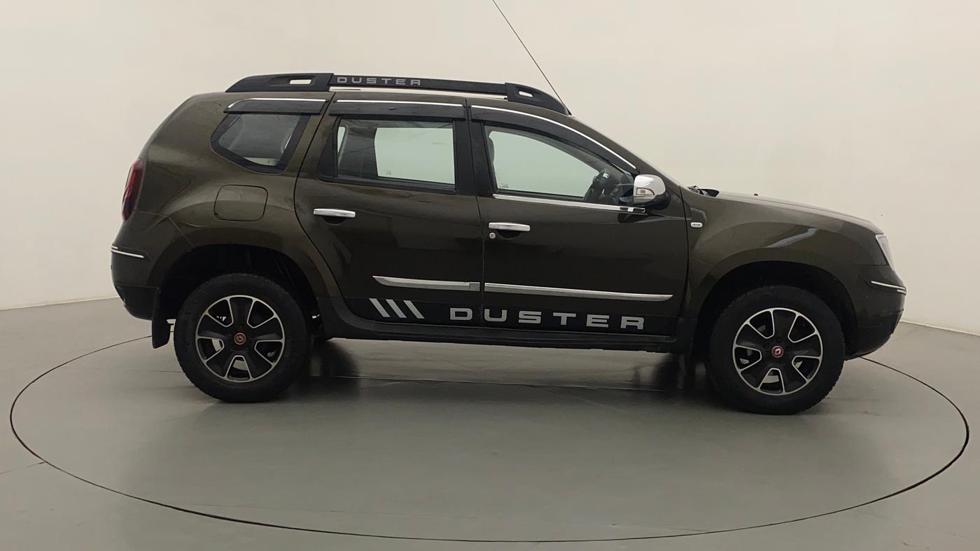 2017 Renault Duster RXS CVT, Petrol, Automatic, 31,113 km, Right Side