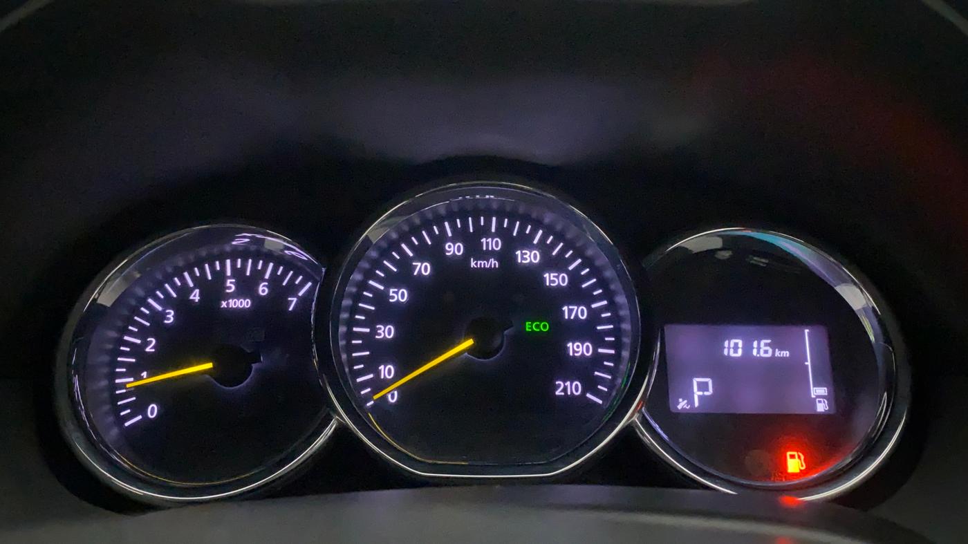 2017 Renault Duster RXS CVT, Petrol, Automatic, 31,113 km, Odometer Image