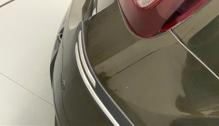 2017 Renault Duster RXS CVT, Petrol, Automatic, 31,113 km, Rear bumper - Minor scratches