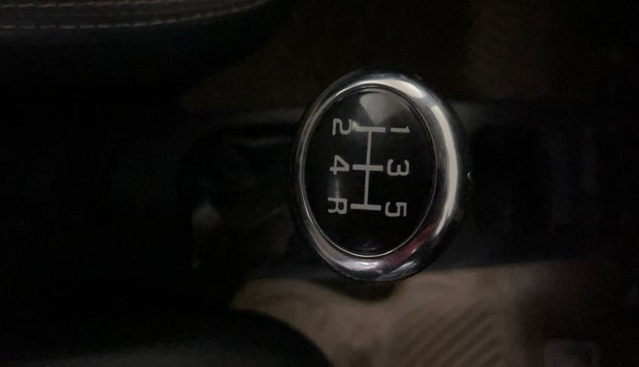 2014 Maruti Wagon R 1.0 LXI, Petrol, Manual, 56,374 km, Gear Lever