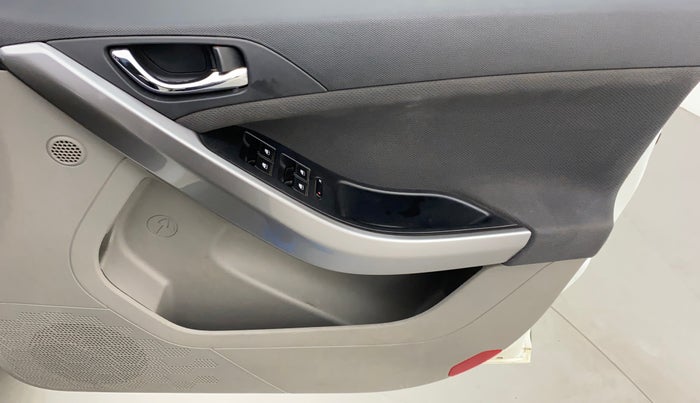 2017 Tata NEXON XZ PLUS DIESEL, Diesel, Manual, 90,436 km, Driver Side Door Panels Control