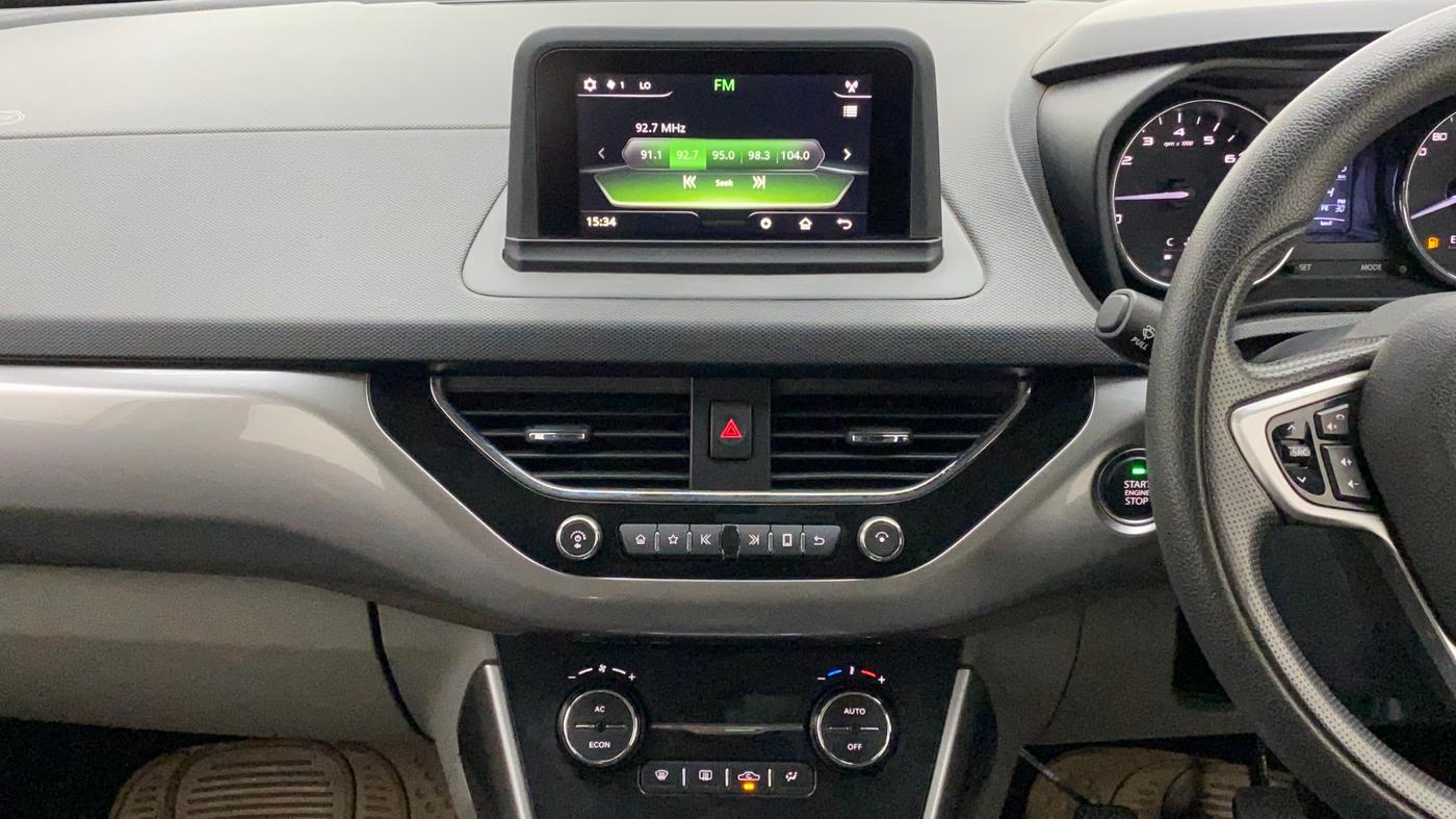 2017 Tata NEXON XZ PLUS DIESEL, Diesel, Manual, 90,436 km, Air Conditioner