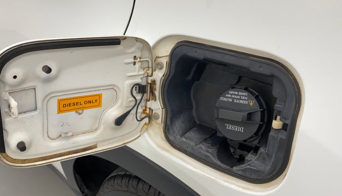 2017 Tata NEXON XZ PLUS DIESEL, Diesel, Manual, 90,436 km, Left quarter panel - Rusted