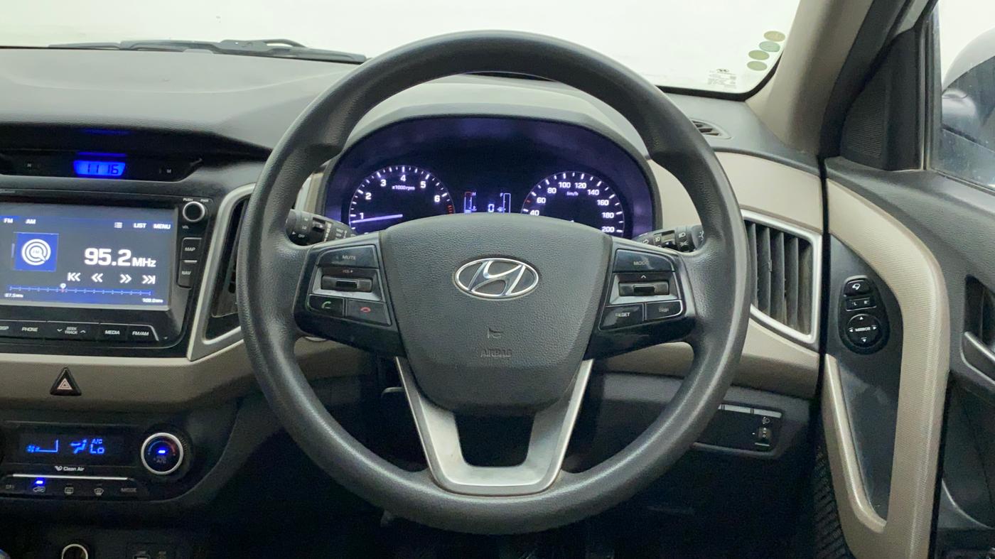2016 Hyundai Creta SX PLUS 1.6 PETROL, Petrol, Manual, 94,971 km, Steering Wheel Close Up