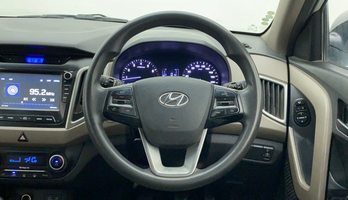 2016 Hyundai Creta SX PLUS 1.6 PETROL, Petrol, Manual, 94,971 km, Steering Wheel Close Up